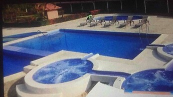 Villa a Block Away to the Beach