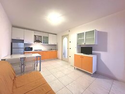 Functional Apartment With a Spacious Fenced Garden