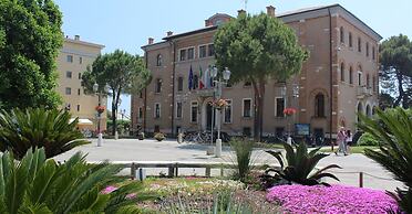 Charming Four Guests Apartment With Lagoon View
