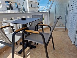 Black Pearl Hotel