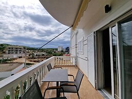 Black Pearl Hotel