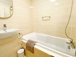 The Degas Sea View Suite