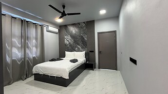 Ahiva Suites Goidhoo