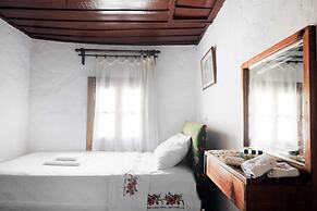 Nikbin Retreat