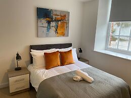 The Square Apartments Flat 3