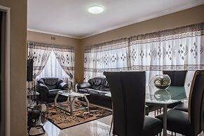 Rusty Estate - Self Catering