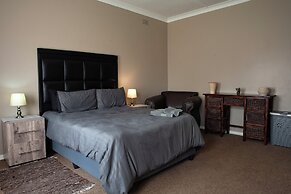 Rusty Estate - Self Catering