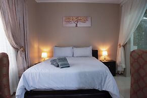 Rusty Estate - Self Catering