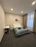 Nika Apart Hotel
