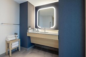 Homewood Suites By Hilton Surrey