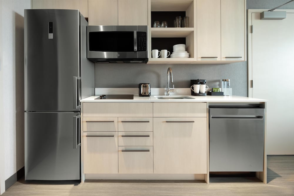 Homewood Suites By Hilton Surrey