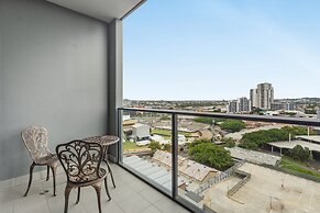 Bright 2-bed Apartment in Bowen Hills