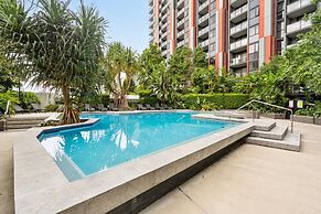 Bright 2-bed Apartment in Bowen Hills