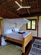 MONKEY MOUNTAIN LODGE