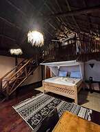 MONKEY MOUNTAIN LODGE