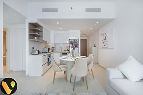 Vogue | Downtown with Direct Access to Dubai Mall