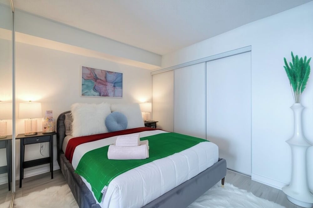 Waterfront Grand Apartments