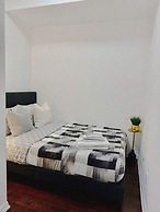 Waterfront Grand Apartments