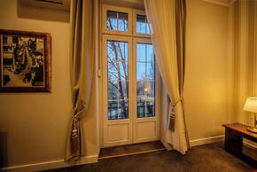 49 Park Villa