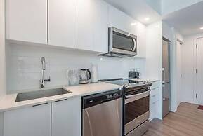 Toronto Union Suites - Free Parking