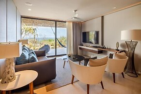 The Club at Solaz
