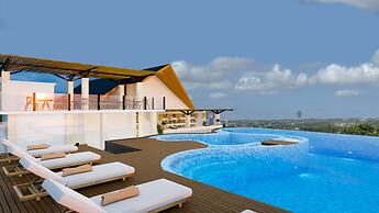 THE SAND Suites & Villas