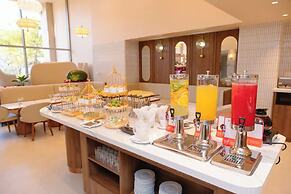 Peace Home Hotel