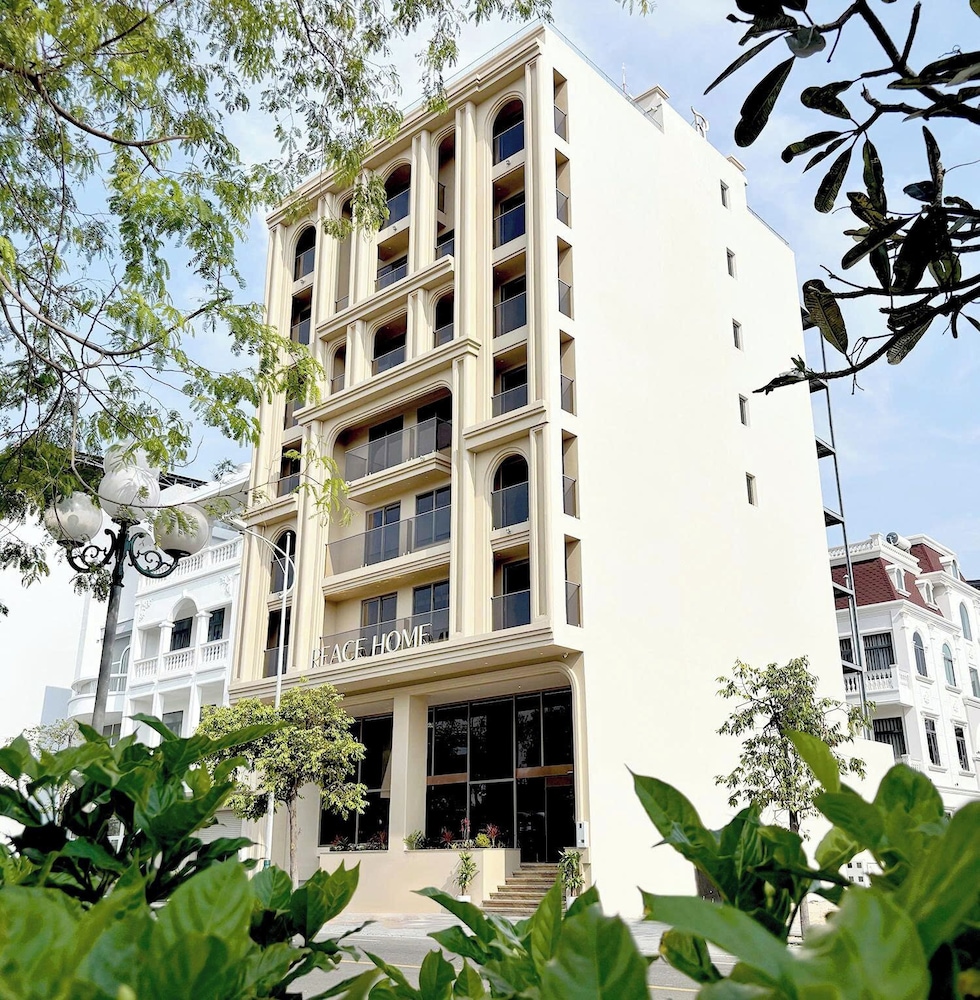 Peace Home Hotel