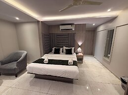 kurla suites