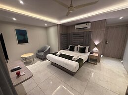 kurla suites