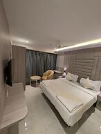 kurla suites