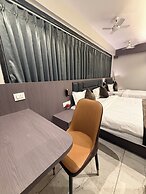 kurla suites