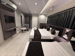 kurla suites