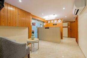 kurla suites