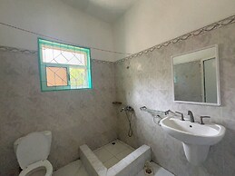 Mango Beach Hotel