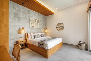 Private Pool Villa Calmeera By Orivista
