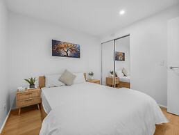 Stunning 2-bed Apartment With City Views