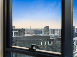 Stunning 2-bed Apartment With City Views