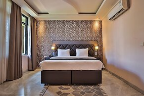 Homefree Hotel by signature