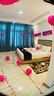 Homefree Hotel by signature