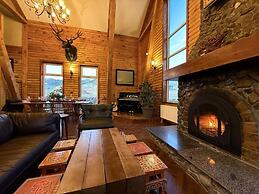 Big Sky Lodge