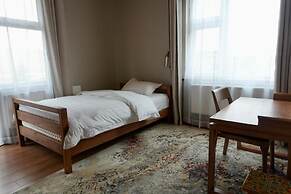Big Sky Lodge