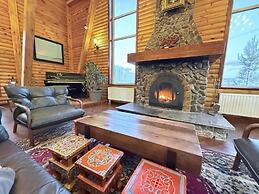 Big Sky Lodge