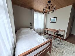 Big Sky Lodge