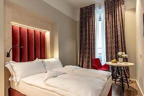 CALEPINA ALPINE SUITE