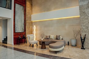 The Scenic Hotel