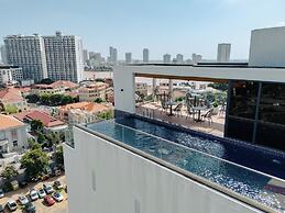 The Scenic Hotel