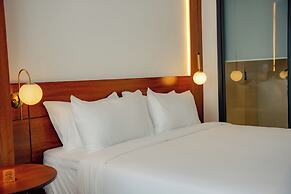 The Scenic Hotel
