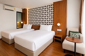 The Scenic Hotel