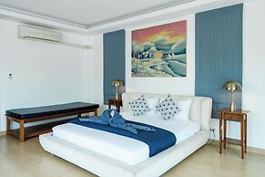 86 68 Rawai Bliss 5BR Private Pool Villa